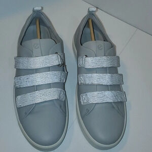 ECCO Women's EU 41 Soft 8 Strap Sneaker Concrete/ Wild Dove NWT